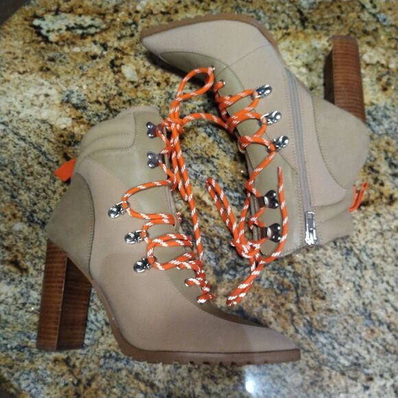 Steve Madden Womens Karey Leather Pointed Toe Ankle Boots US 8.5 EUC - Picture 9 of 12